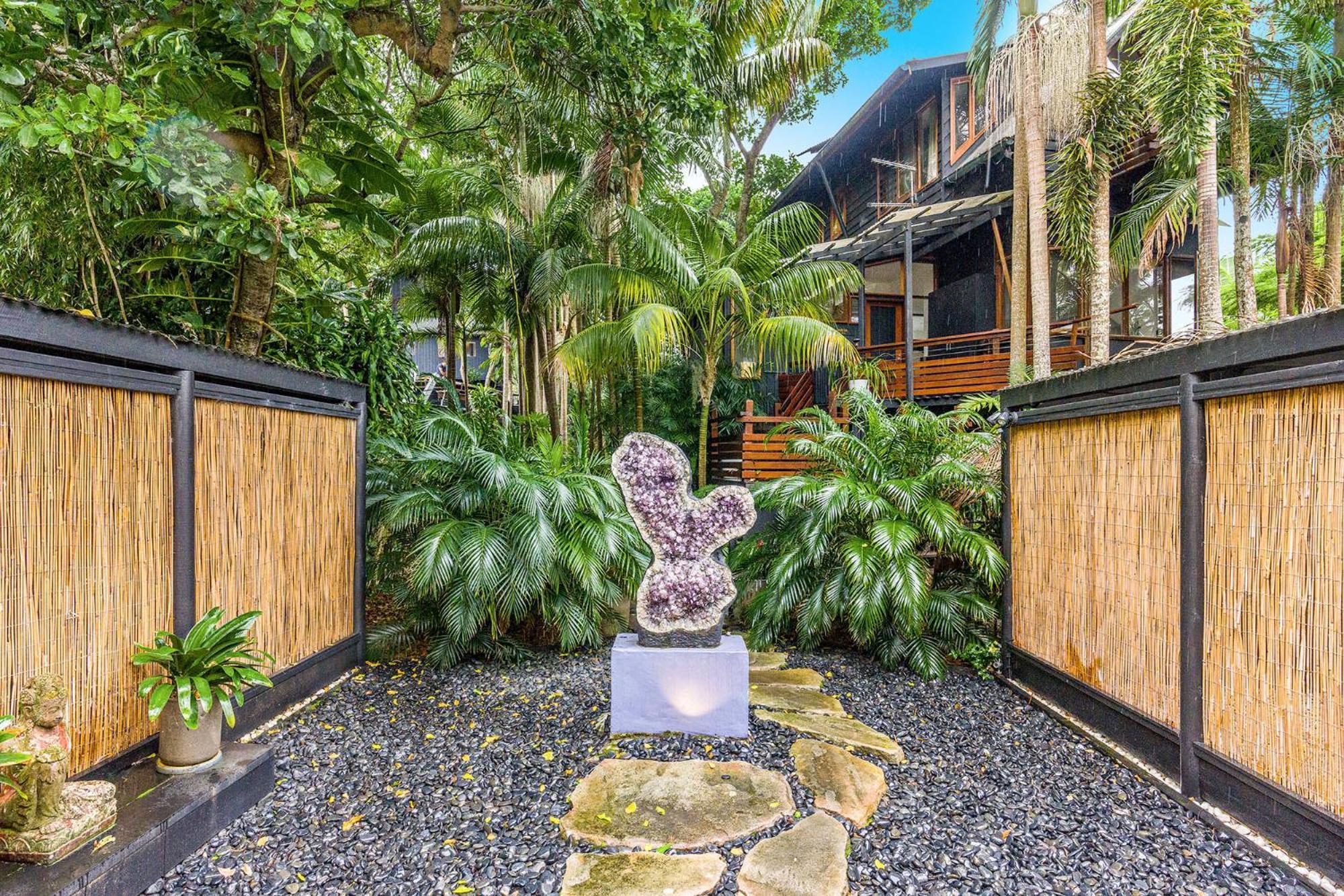 Shambhala @ Byron Hotel Byron Bay Exterior foto